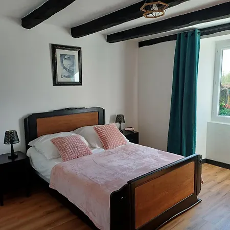 Charmante Maison, Entiere Au Calme, Sud Avec Jardin * Chanteloup (Ille-et-Vilaine)