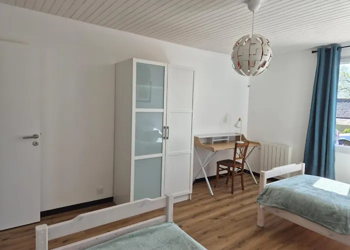 Charmante Maison, Entiere Au Calme, Sud Avec Jardin * Chanteloup (Ille-et-Vilaine)